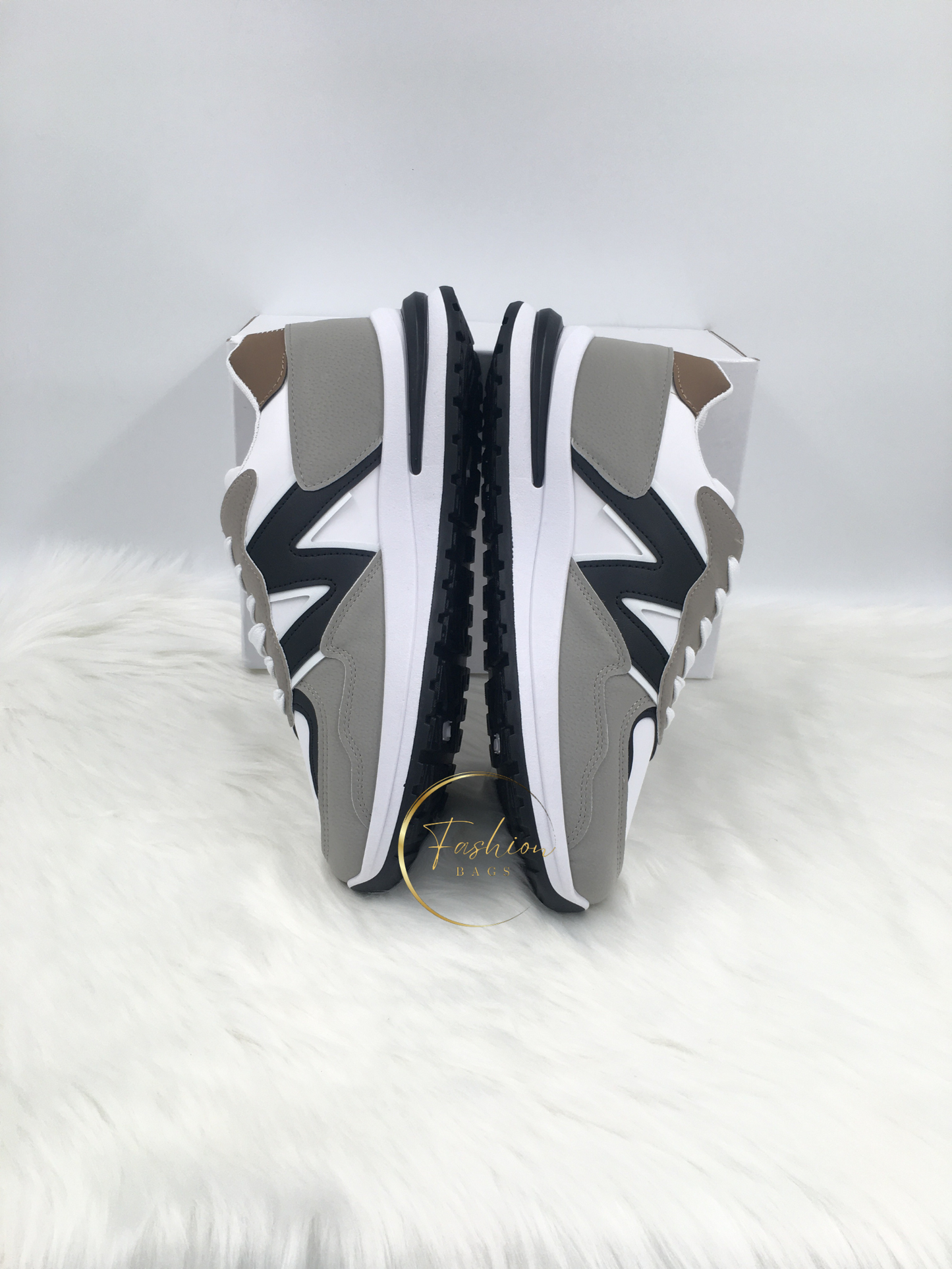 NB Brand Shoes For Men with free Shoelace and Socks
