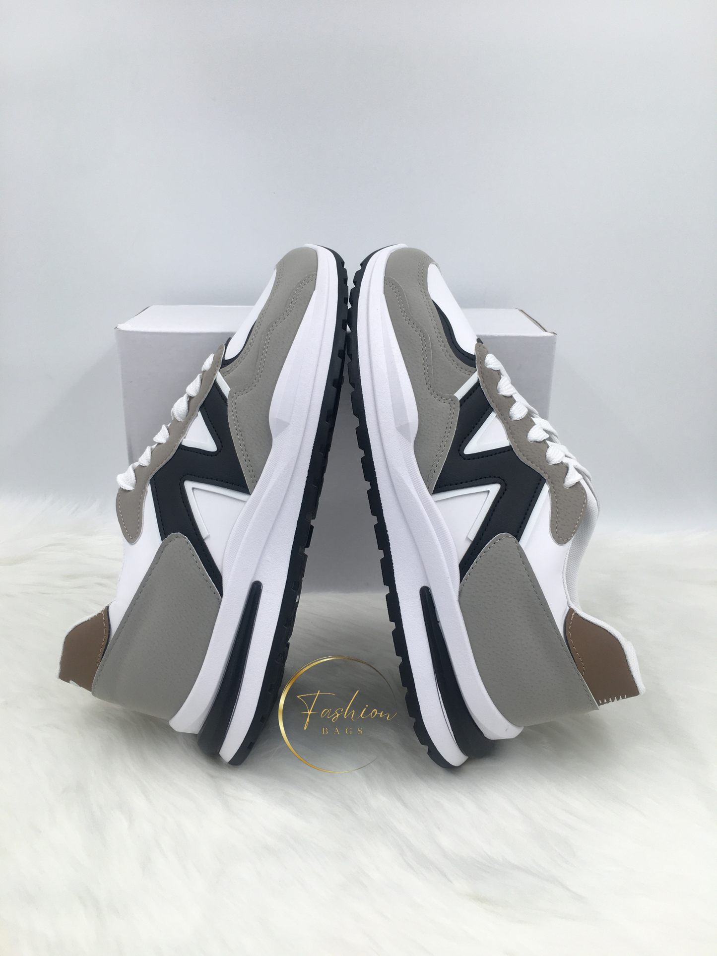 NB Brand Shoes For Men with free Shoelace and Socks